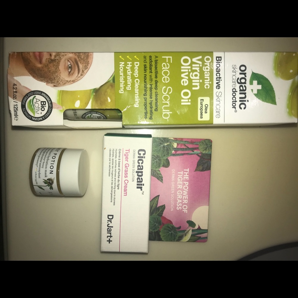 ORGANIC Skin Bundle Cicapair Farmacy